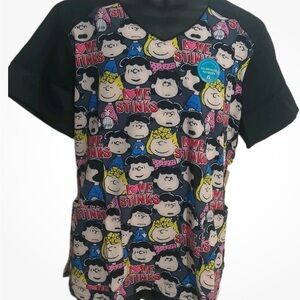 Tooniform NWT  XL PEANUTS  Print scrub top- Black